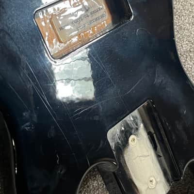 G&L L-2500 bass body jet black V 5-string image 4