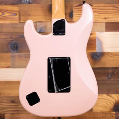 Squier 037-0240-533 Contemporary Strat w/ Trem, HH, Roated MN, Shell Pink Pearl (#CMCC23001565) image 4