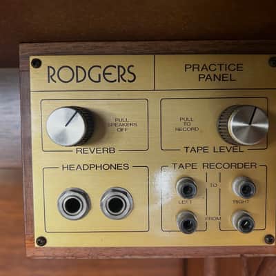 Rodgers Organ w/ 32 Note Pedalboard, External Speakers, & Bench! image 7