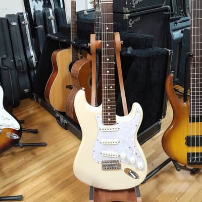 Fender American Show Case Limited Edition 2020 - Pearl White w/Rosewood Neck image 1