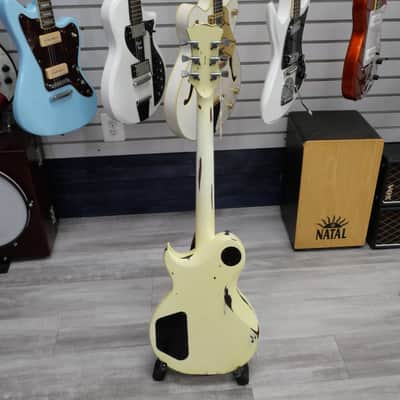 Spear LP Relic White w/ Soft Case image 6