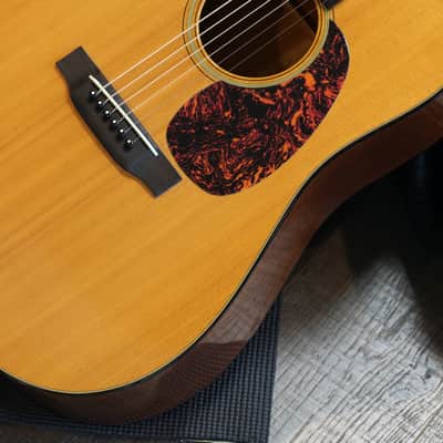 2005 Martin D-18V Vintage Series Dreadnought Acoustic Guitar Natural + OHSC image 6