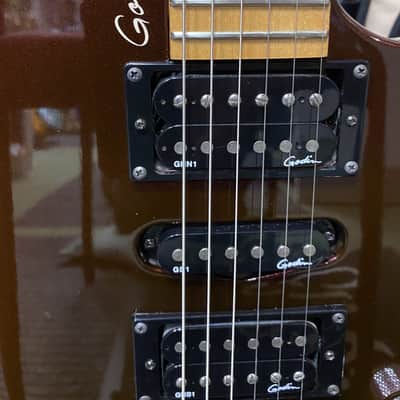 Godin Freeway Classic electric guitar - Made in Canada image 13