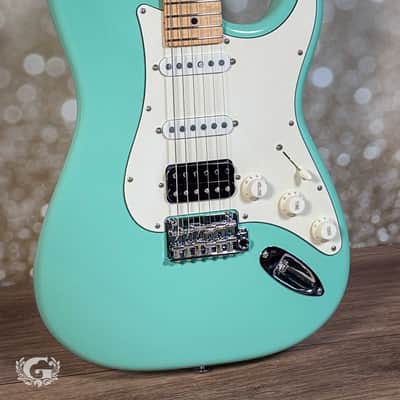 Suhr Classic S Antique HSS Maple 2025 - Surf Green image 2