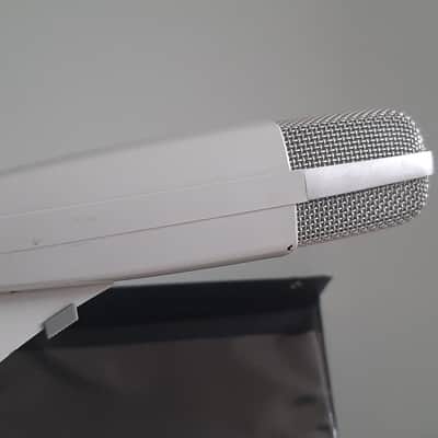 Immagine Sennheiser MD 421-2 Cardioid Dynamic Microphone 1960s - 1970s - White - 11