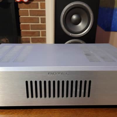 Rotel RB-1572 SILVER 250 WATTS X2 image 1