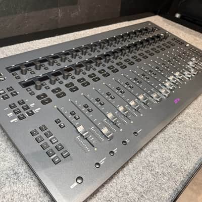 Avid S3 16-Fader Pro Tools Control Surface image 5