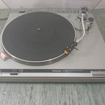 Technics SL-B2 Turntable 1979 image 1