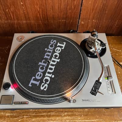 Technics SL-1200MK2 silver color Analog Turntable image 1