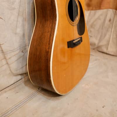 Martin HD-28 1994 - Natural image 7
