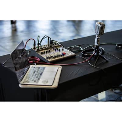 Zoom LiveTrak L-8 8-Channel Digital Mixer / Recorder with 2x ZDM-1 Podcast Microphone Packs, 2x Microphone Boom Arms, 5x AA Batteries and 32GB microSD Card with Adapter image 5