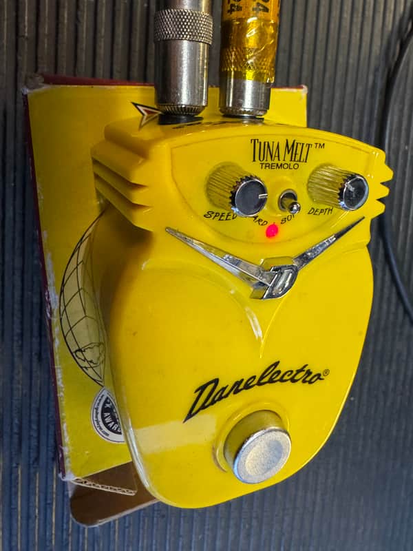 Danelectro Tuna Melt Tremolo