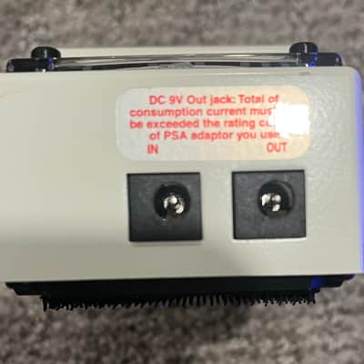 Boss TU-2 Chromatic Tuner (Dark Gray Label) 1998 - 2009 - White image 5