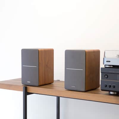 Edifier P12 Passive Bookshelf Speakers with Wall-Mount Bracket - Pair image 8