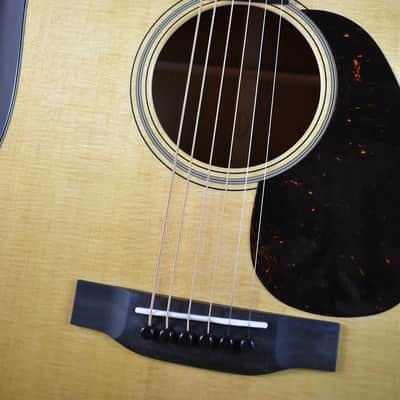 Martin Super D-18 image 2