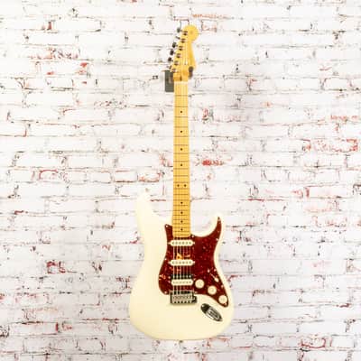 Fender - 2021 American Professional II Stratocaster HSS - Electric Guitar - Olympic White - w/OHSC USED image 11