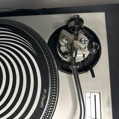 Technics SL-1200MK2 — working direct-drive DJ turntable image 7