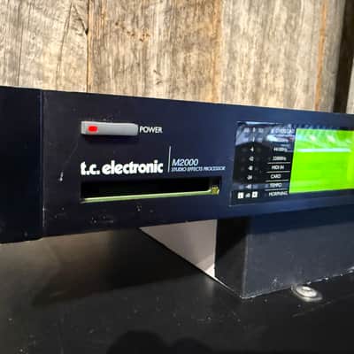 TC Electronic M2000 Multi-Effect Unit image 2
