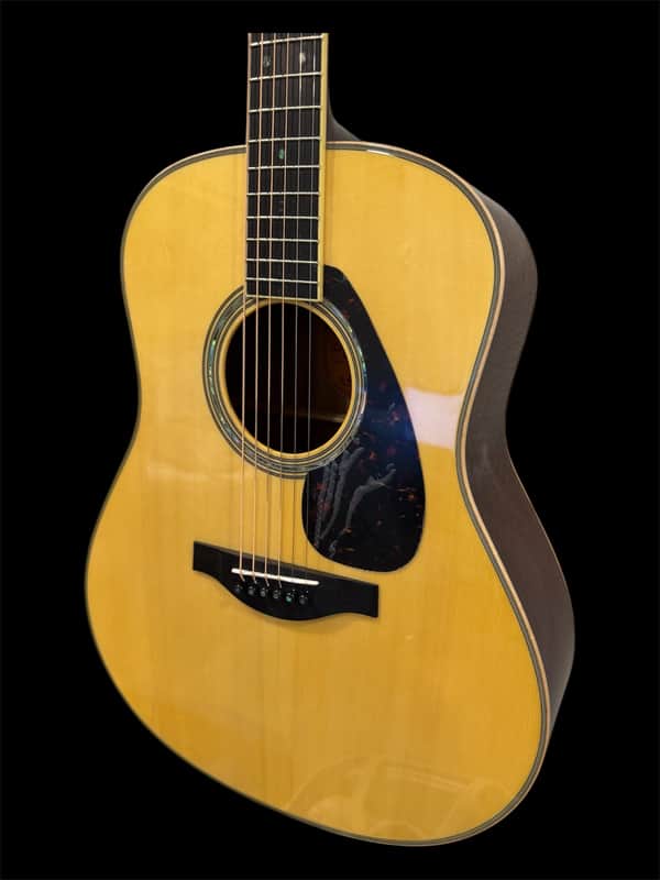Yamaha LL16M Jumbo Natural image 1