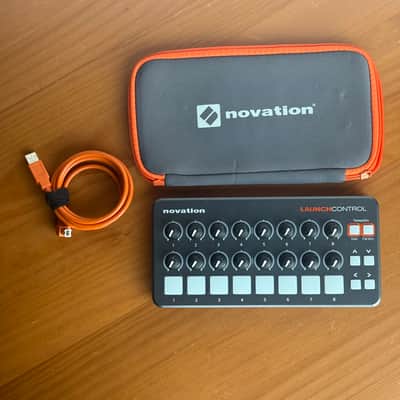 Immagine Novation Launch Control MIDI DAW Controller 2013 - Black - 5