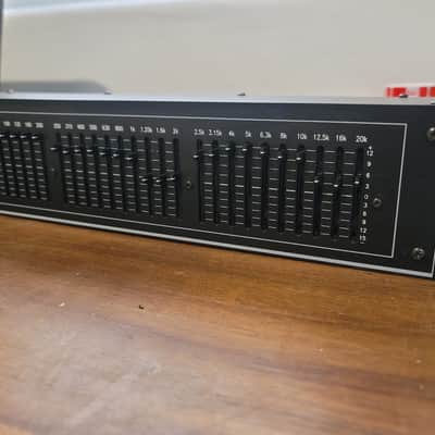 Rane GE 130 30-Band Graphic Equalizer Rack Unit – Untested – No Power Supply image 2