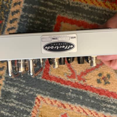 Effectrode LA-1A Super High Resolution Leveling Amplifier 2010s - Cream image 2