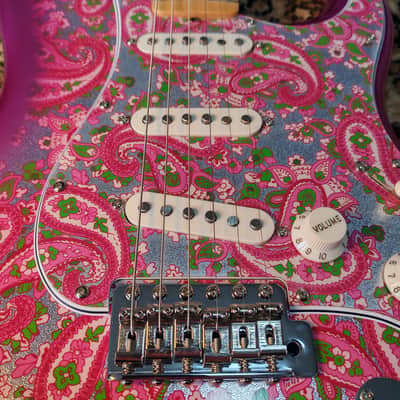 *NEW IN BOX* 2025 Fender Japan Limited Edition Stratocaster Pink Paisley - MIJ JD25 image 11