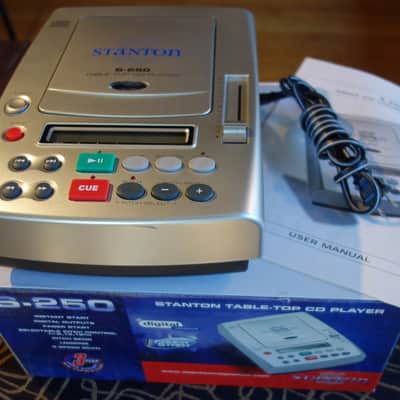 Stanton S-250 Tabletop/Portable DJ CD player image 2