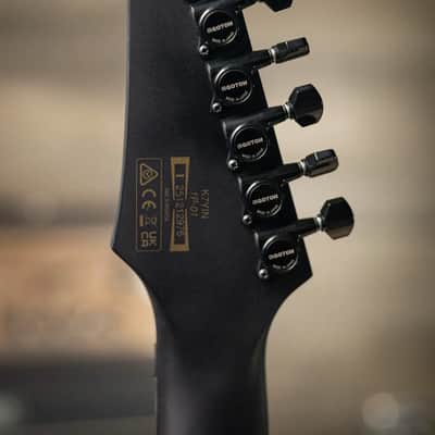 Ibanez K7YIN James "Munky" Shaffer Signature 7-String Electric Guitar - Matte Black with Gig Bag image 6