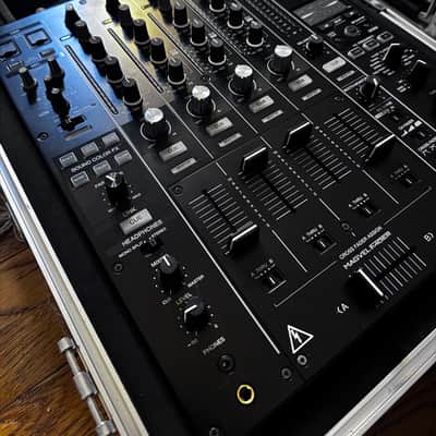 Pioneer CDJ-2000NXS2 Professional Multi Player 2010s - Black image 6