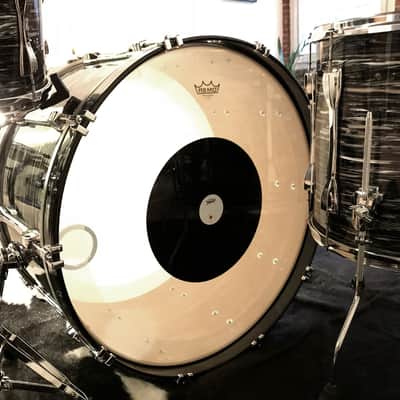 Ludwig Classic Maple 13/16/18/26 Black Oyster Pearl Black Oyster Pearl image 7