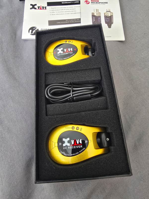 Xvive U2 Wireless Guitar System - Gold image 1