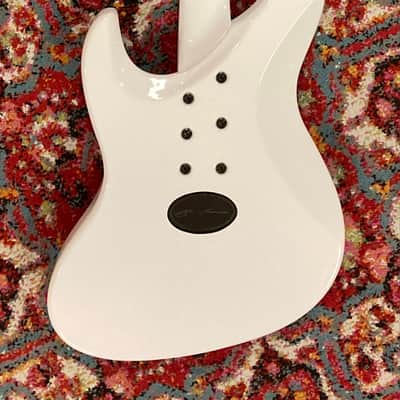 Brubaker USA JXB 4 2023 - White Gloss, Excellent, DEMO, SKU: I750889 image 6