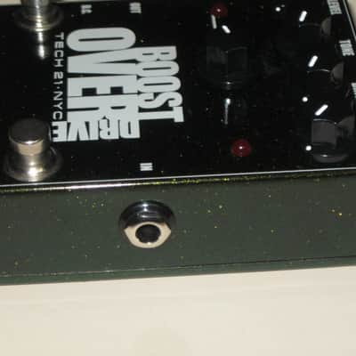 very lightly used (mostly very clean, a few imperfections) Tech 21 Boost Overdrive (metallic dark green casing) + battery & strings (NO tin, NO paperwork, NO sticker) image 15