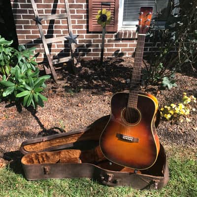 Vintage Alvarez 5031 Dreadnought Acoustic Guitar & Case image 2