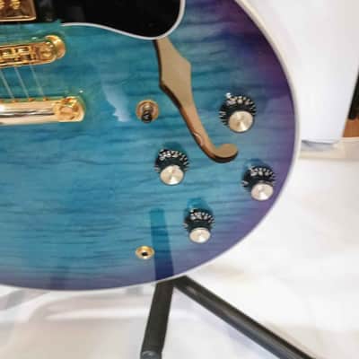 Gibson ES Supreme 2024 - Present - Blueberry Burst image 4