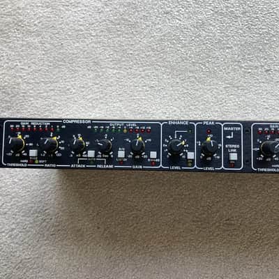Drawmer DL251 Spectral Compressor – Stereo/2-Channel Analogue Compressor – Very Good Condition. 2010's image 3