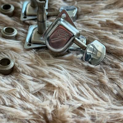 Late 1960s Fender Stratocaster / Telecaster F Logo Vintage Tuners Set - Chrome image 5