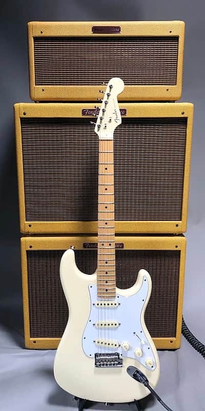 Fender Limited Edition American Standard Stratocaster, Olympic White with Matching Headstock  2010 image 1