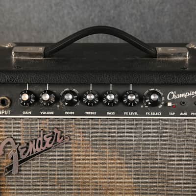 Fender Champion 20 - 2nd Hand (169617) image 6
