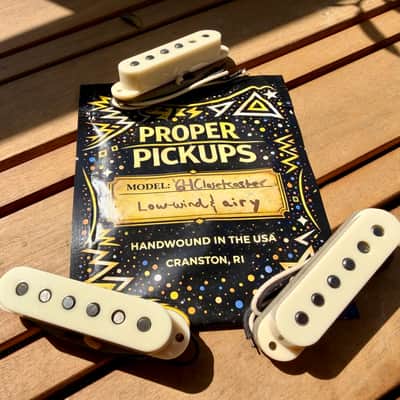 Proper Pickups '64 Closetcaster Handwound Stratocaster Pickup Set w/ Treble Bleed & PIO Capacitor—Vintage White image 5