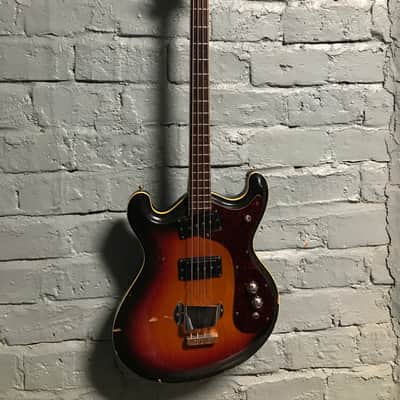 Mosrite Joe Maphis Signature Bass 1966 - Burst image 1