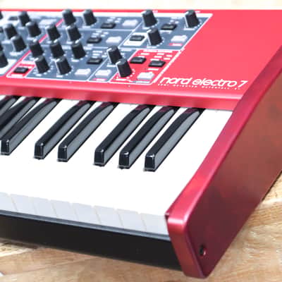 Nord Electro 7 61 Semi Weighted Waterfall Keyboard Stage Organ, Piano and Synth image 3