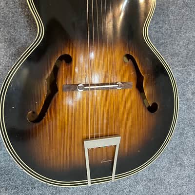 Harmony H1215 Archtone 1944 - 1971 - Dark Brown Sunburst image 2