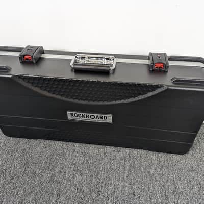Rockboard 3.2 TRES Pedalboard w/ Touring ABS Case roughly 23 35/64" x 9 19/64" - Open Box You Save! image 5