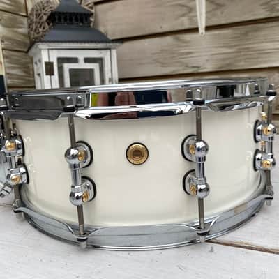 Pearl MPL -Masters Premium Legend 14x5.75” snare 2012 - White image 7