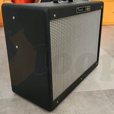 Fender Hot Rod Deluxe image 4