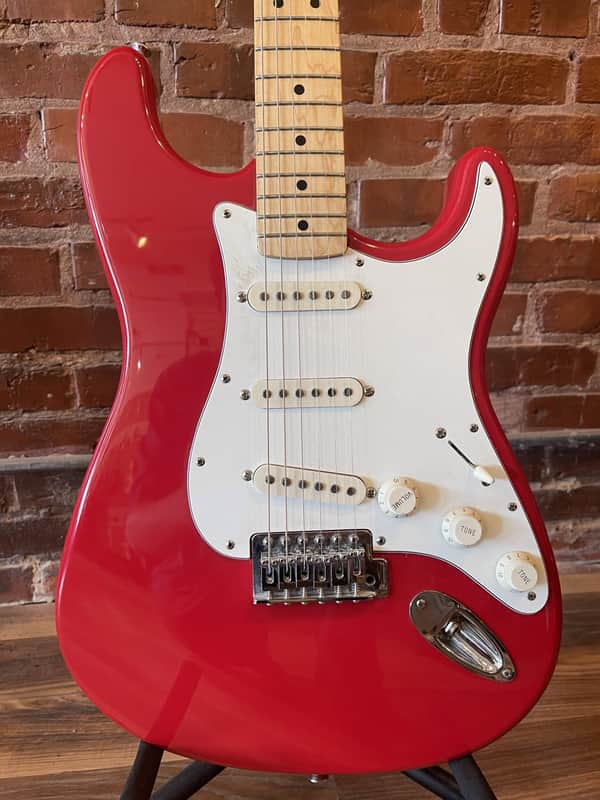 Fender '90s MIM Stratocaster with Gig Bag image 1
