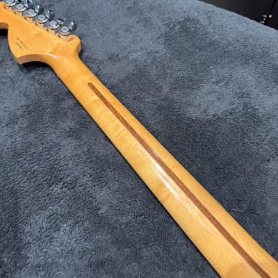 Fender Deluxe Roadhouse Stratocaster with Pau Ferro Fretboard 2018 - 2021 - Mystic Ice Blue image 10
