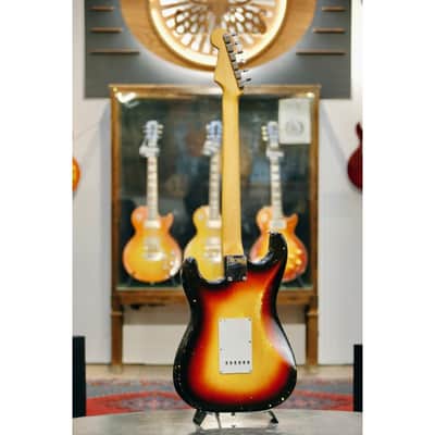 1963 Fender Stratocaster sunburst image 3